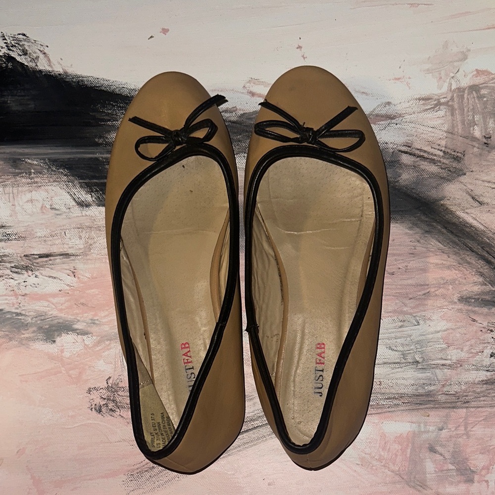 JustFab Beige Flats with Black Bow Accent